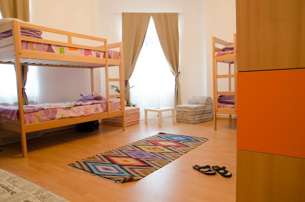 Little Bucharest Old Town Hostel Pokoj fotografie