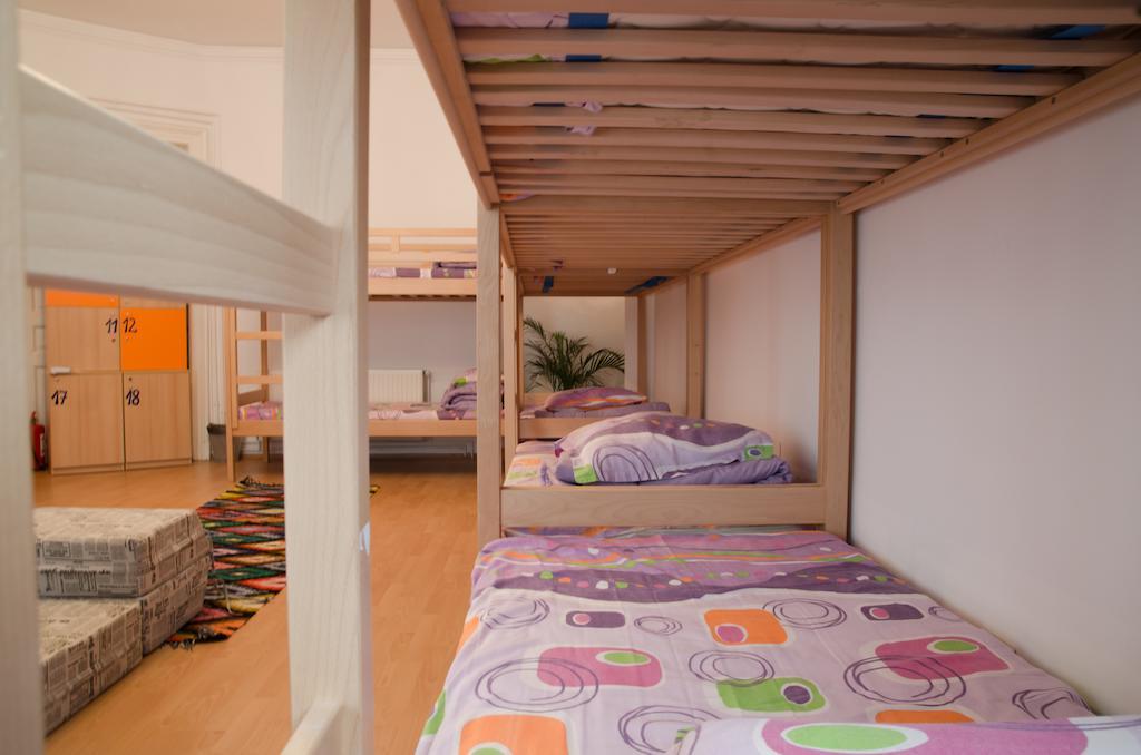 Little Bucharest Old Town Hostel Pokoj fotografie